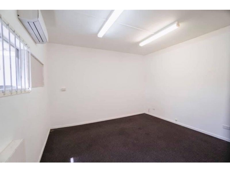 194 Spence St, Bungalow QLD 4870