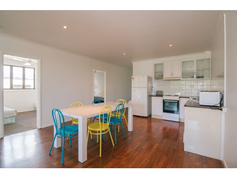 194 Spence St, Bungalow QLD 4870