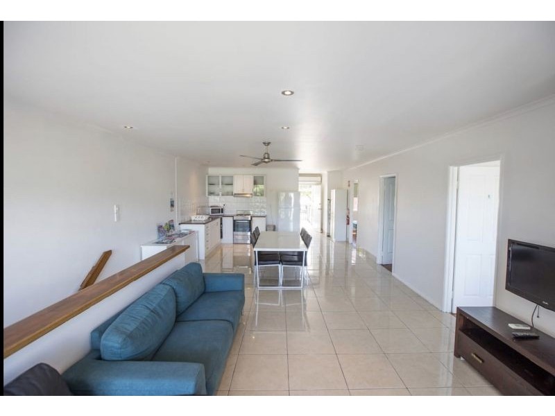 194 Spence St, Bungalow QLD 4870