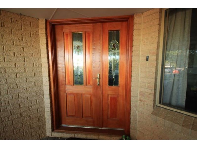 23 Pinewood Place, Beechboro WA 6063