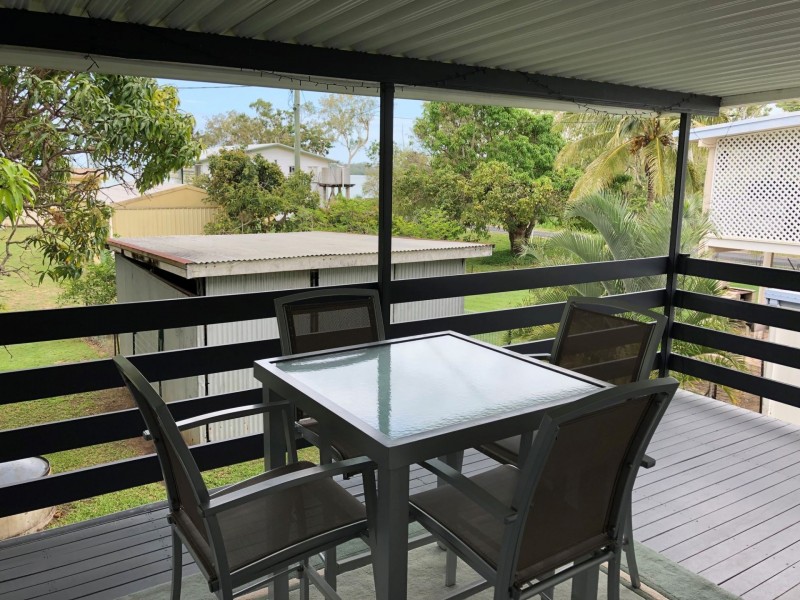 39 Evans Avenue, Seaforth QLD 4741