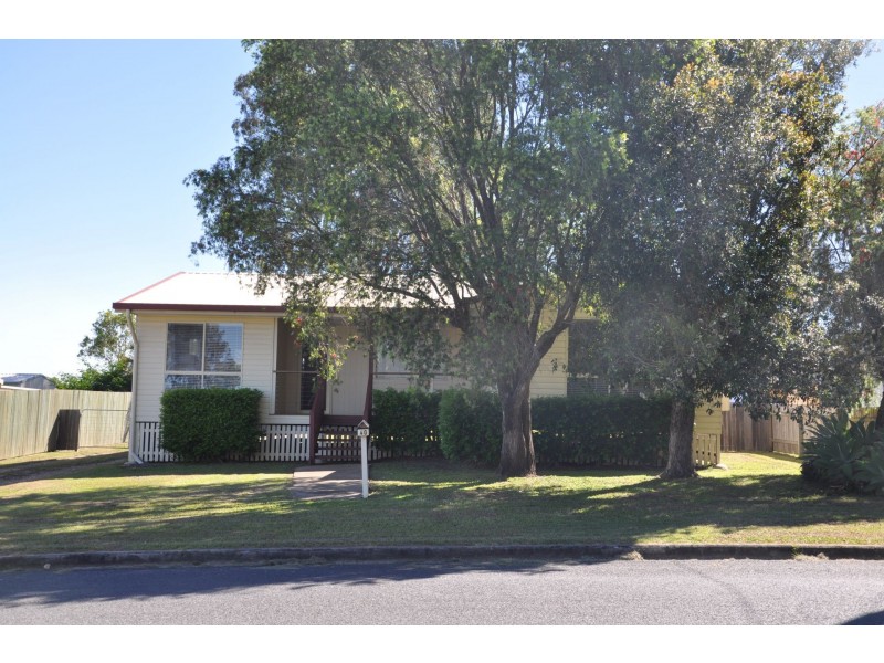 40 Sorrensen Street, Tinana QLD 4650