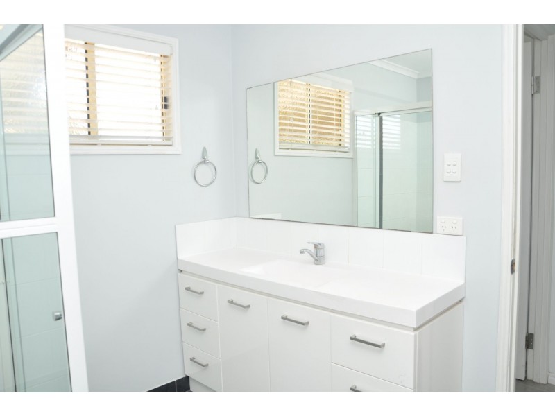 40 Sorrensen Street, Tinana QLD 4650