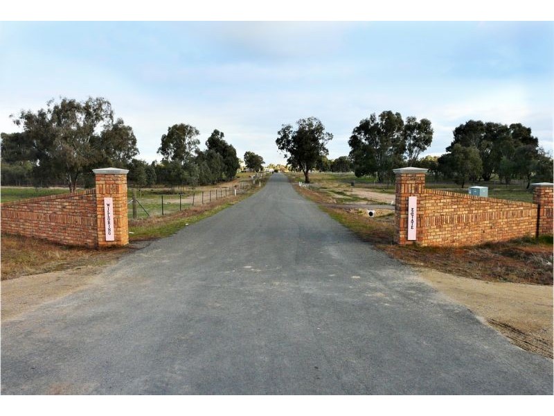 43 Morris Drive, Tocumwal NSW 2714