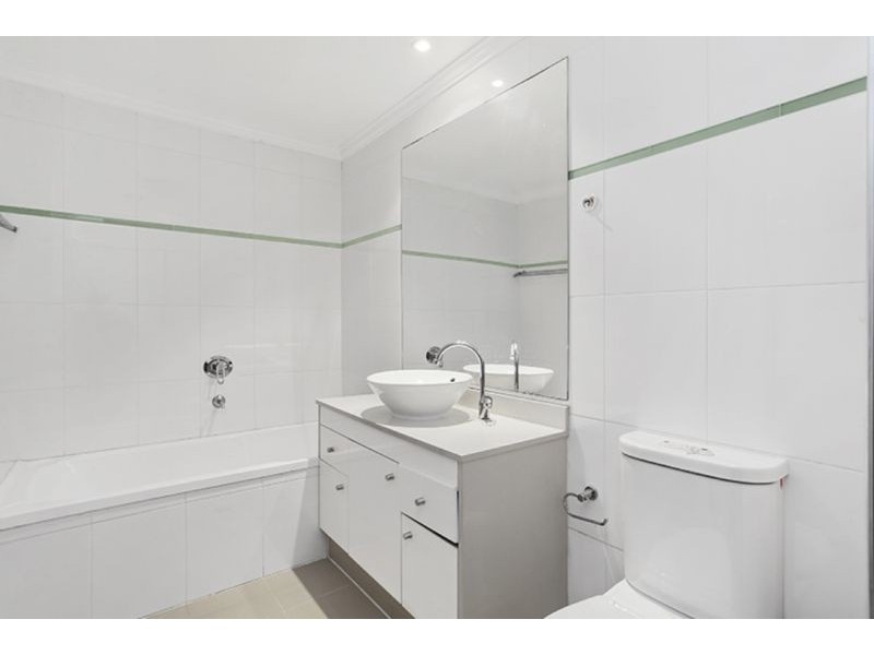 9 Crystal Street, Waterloo NSW 2017