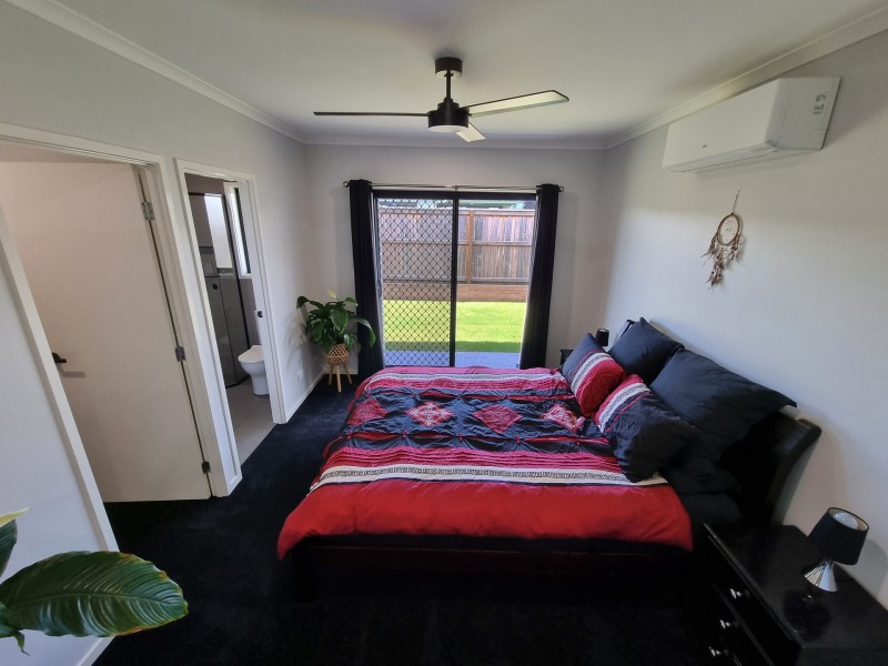8 Hunter Parkway, Palmview QLD 4553