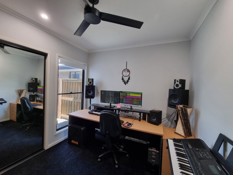 8 Hunter Parkway, Palmview QLD 4553