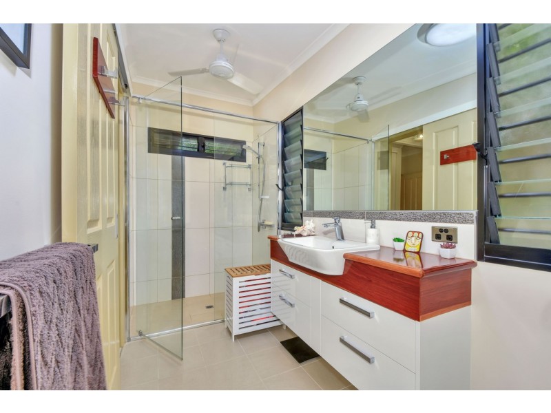 6 Scanlan Court, Farrar NT 0830