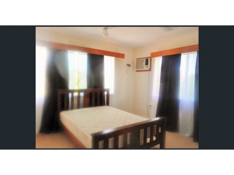 9 Irving Street, Cranbrook QLD 4814