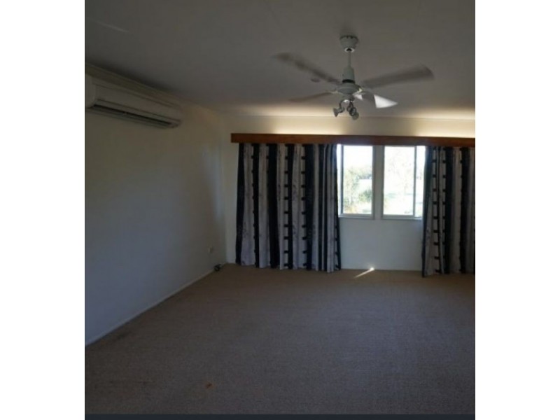 9 Irving Street, Cranbrook QLD 4814