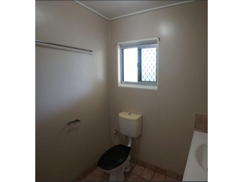 9 Irving Street, Cranbrook QLD 4814