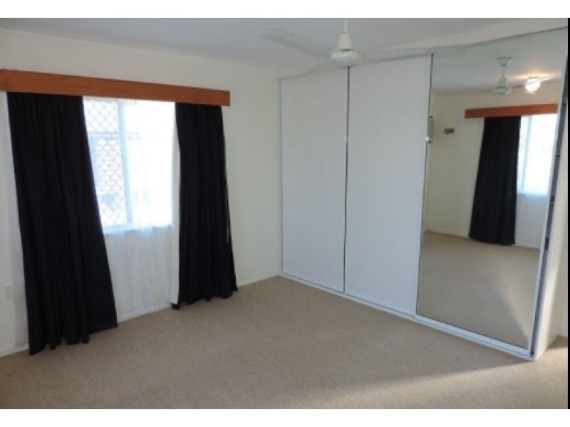 9 Irving Street, Cranbrook QLD 4814