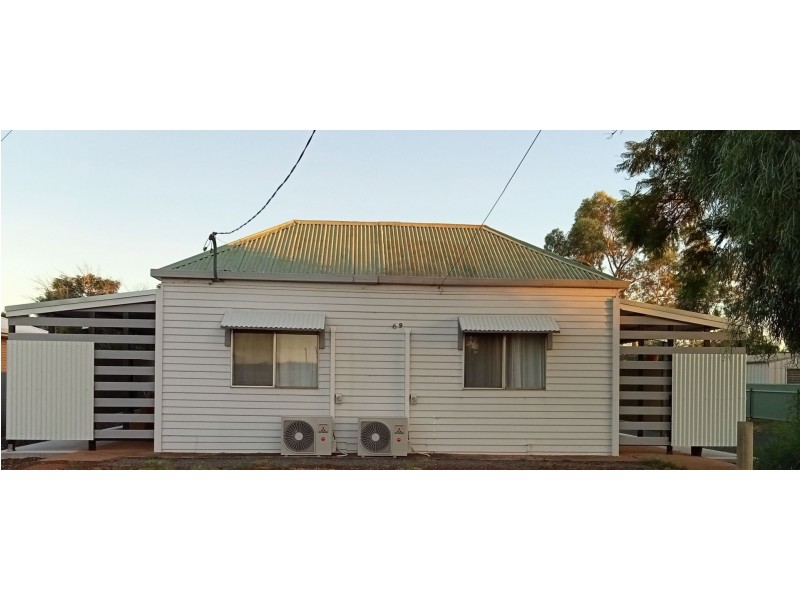 1 & 2/69 Becker St, Cobar NSW 2835