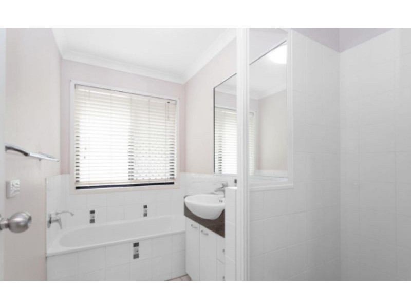 350 Anzac Ave, Marian QLD 4753