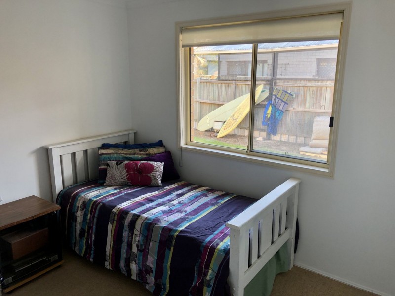 44 Southlake Drive, Varsity Lakes QLD 4227