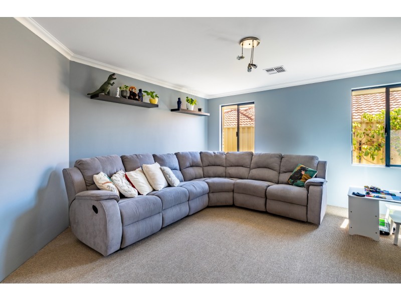 31 Heysham Bend, Butler WA 6036