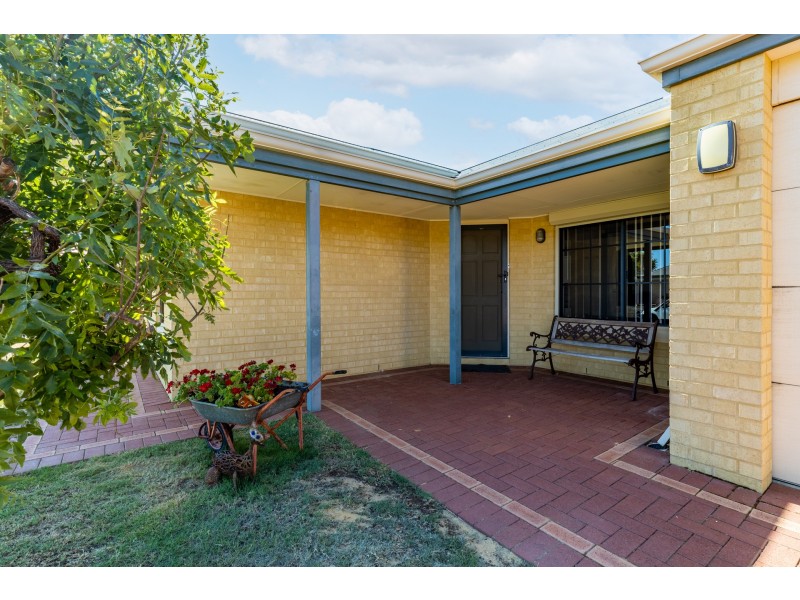 31 Heysham Bend, Butler WA 6036