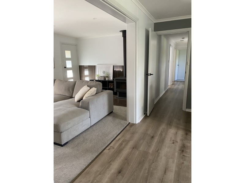 12 Bonza Crescent, Batlow NSW 2730