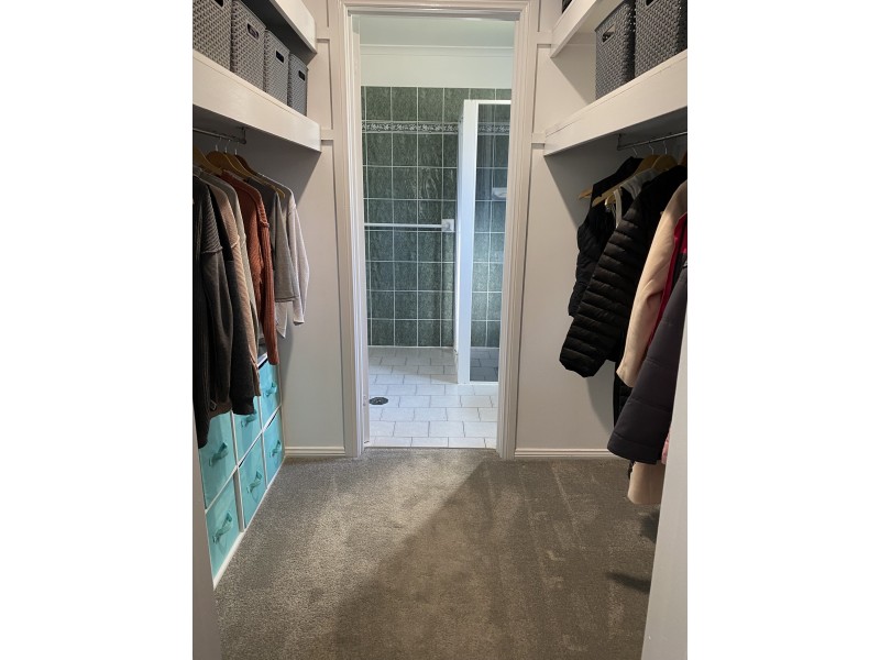 12 Bonza Crescent, Batlow NSW 2730