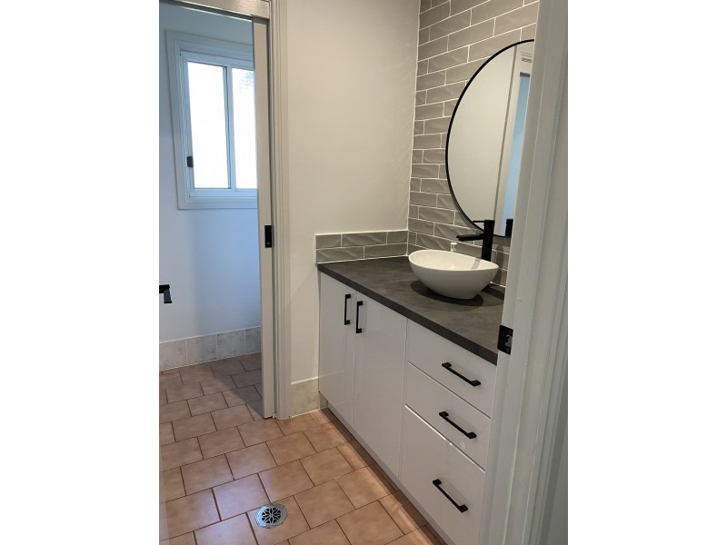 12 Bonza Crescent, Batlow NSW 2730