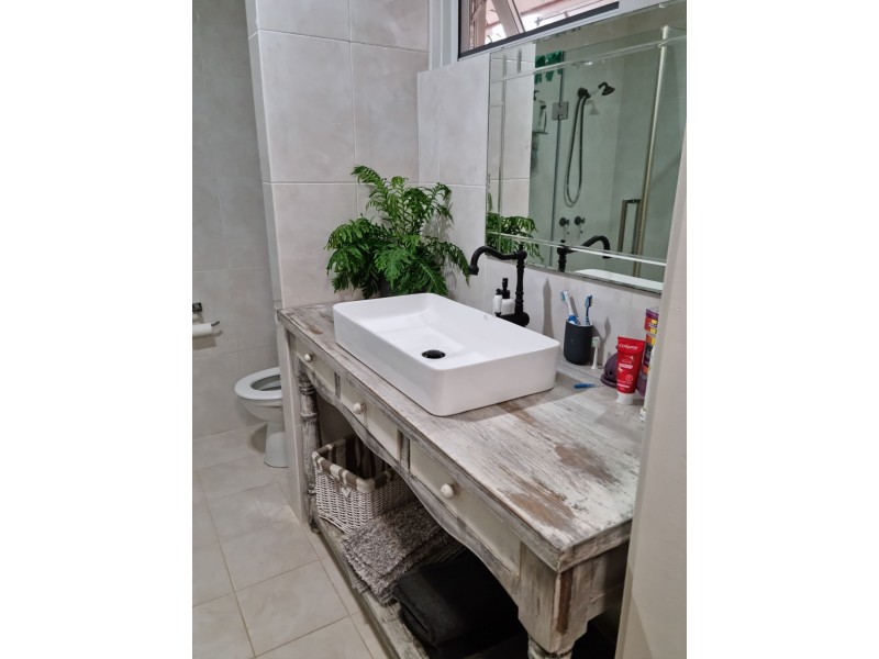 4 National Park Road, Swan View WA 6056