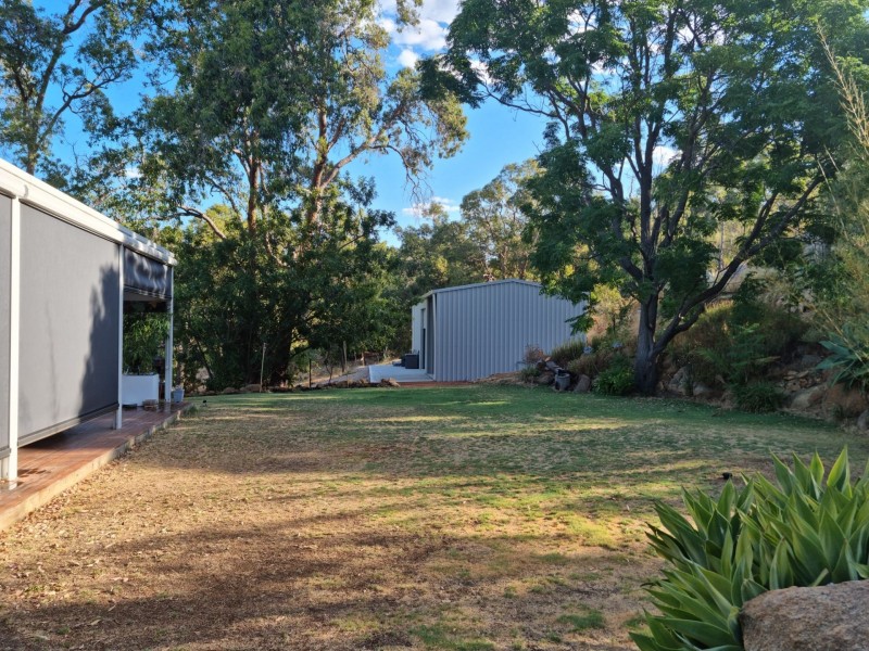 4 National Park Road, Swan View WA 6056