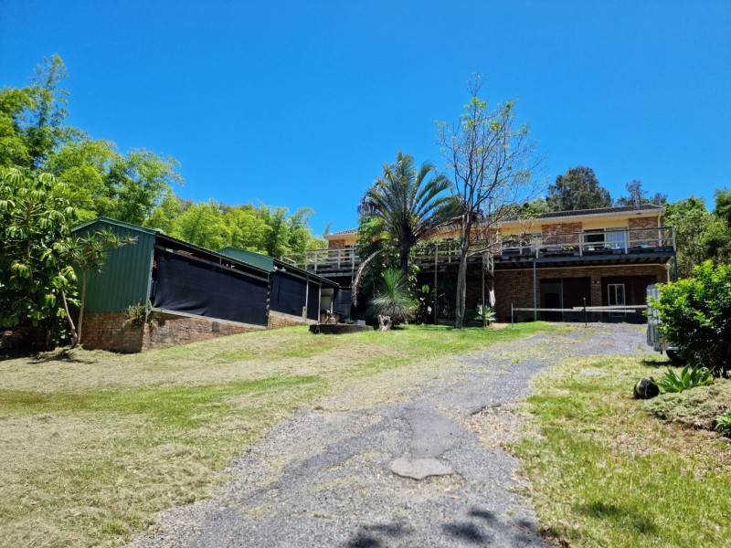 18 Emerald Heights Drive, Emerald Beach NSW 2456