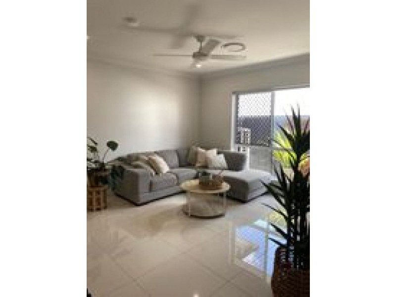 17 Rosella Way, Deebing Heights QLD 4306