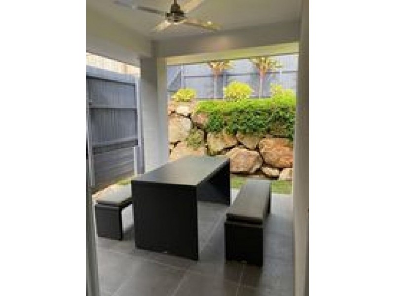 17 Rosella Way, Deebing Heights QLD 4306