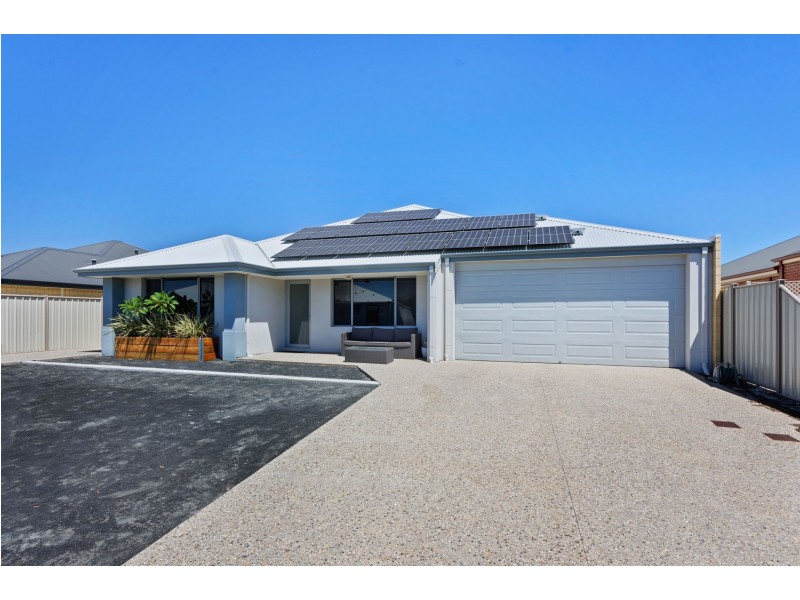 11 Charoite Street, Australind WA 6233