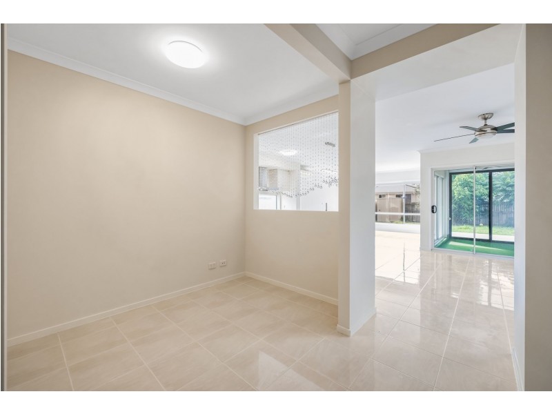 6 Wallaby PDE, Rochedale QLD 4123