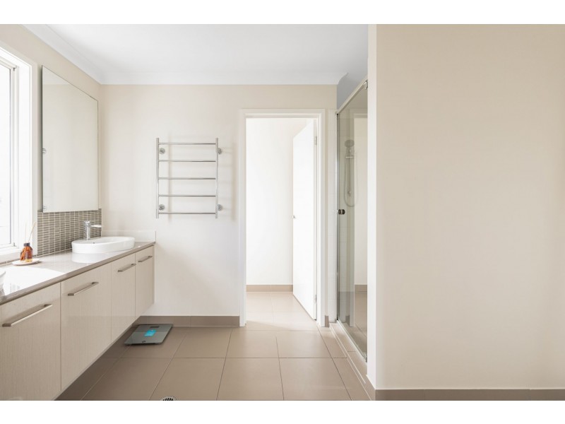 6 Wallaby PDE, Rochedale QLD 4123