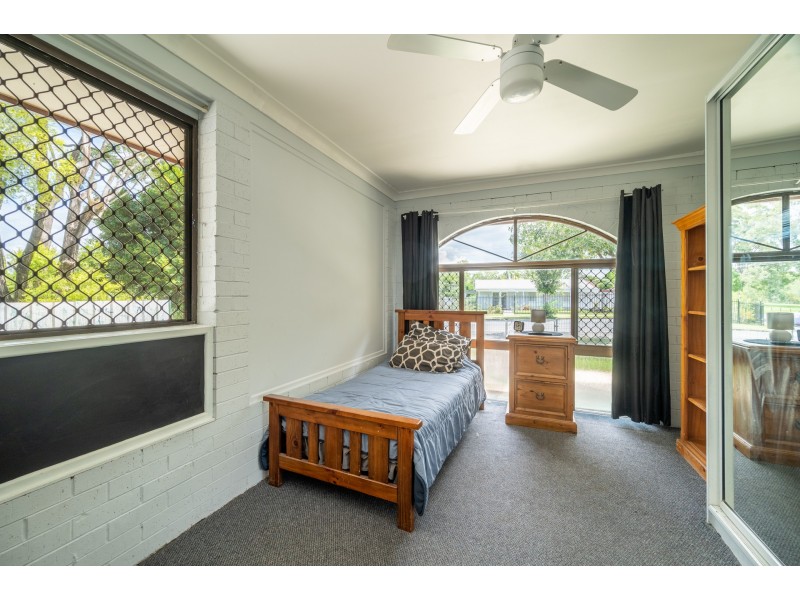 54 Glenwood Drive, Morayfield QLD 4506