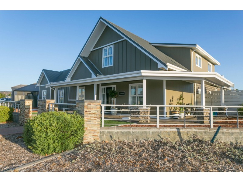 42 Portmarnock Drive, The Vines WA 6069