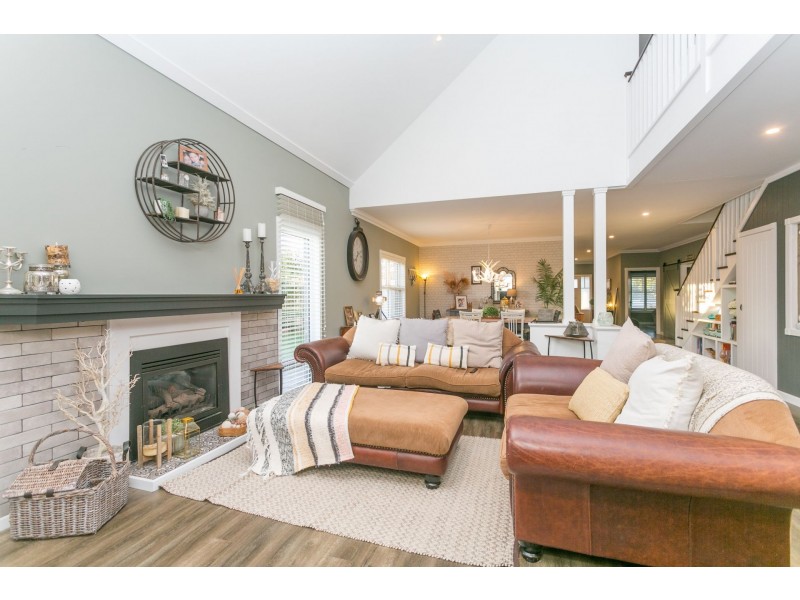 42 Portmarnock Drive, The Vines WA 6069