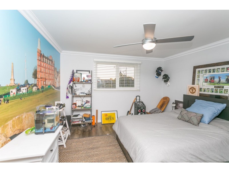 42 Portmarnock Drive, The Vines WA 6069