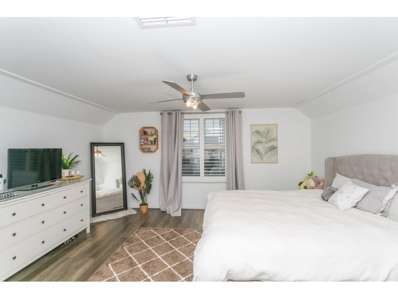 42 Portmarnock Drive, The Vines WA 6069