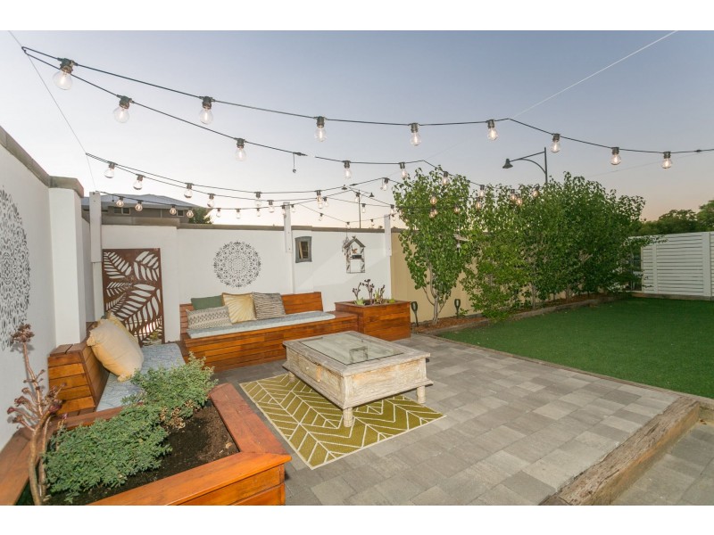 42 Portmarnock Drive, The Vines WA 6069