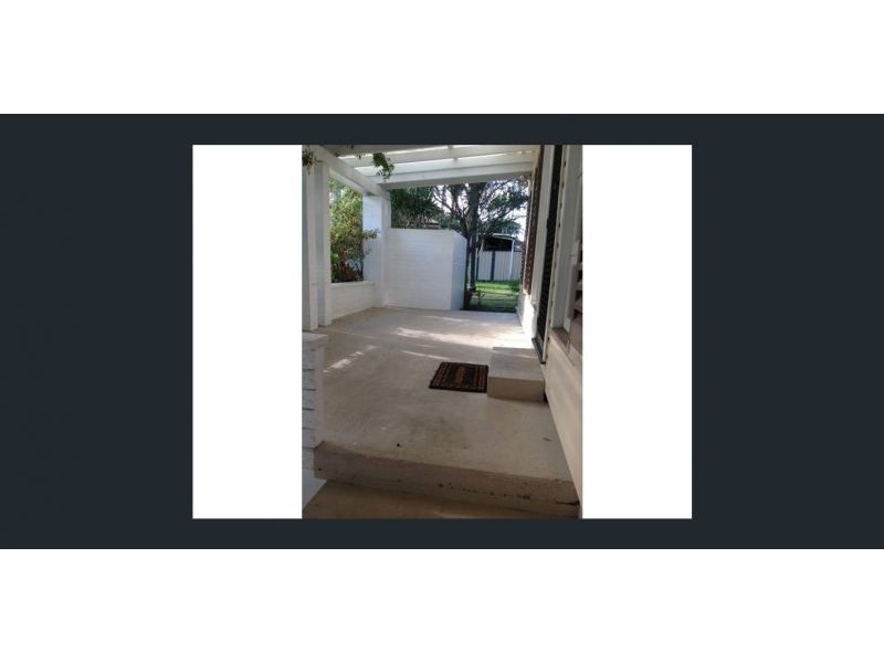 2125 & 2127 Wynnum Rd, Wynnum West QLD 4178