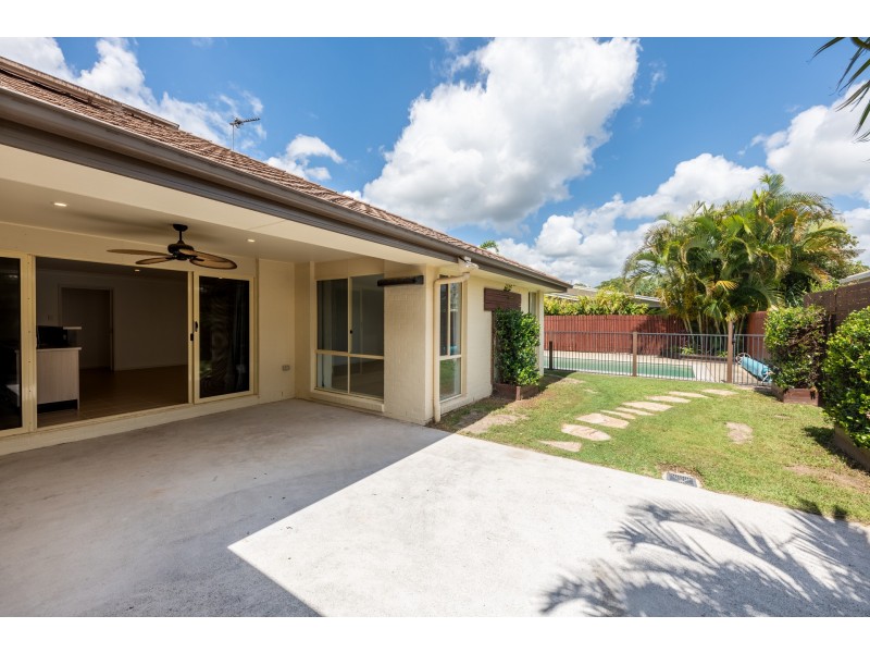 13 Bolwarra Crt, Beerwah QLD 4519