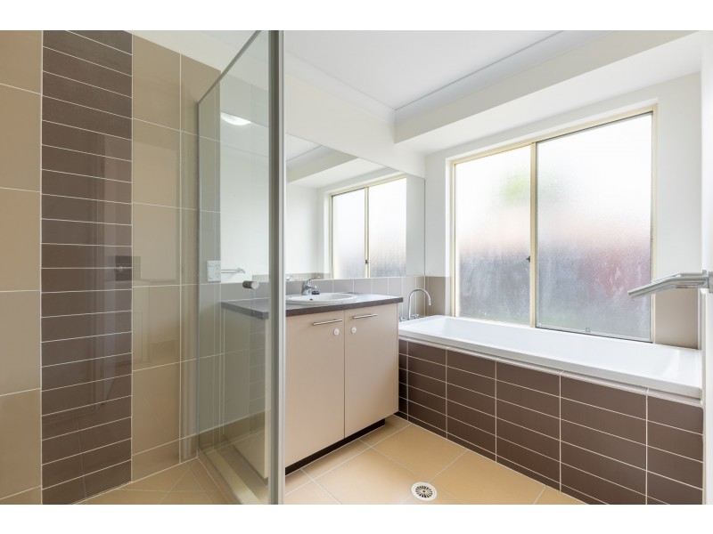 13 Bolwarra Crt, Beerwah QLD 4519