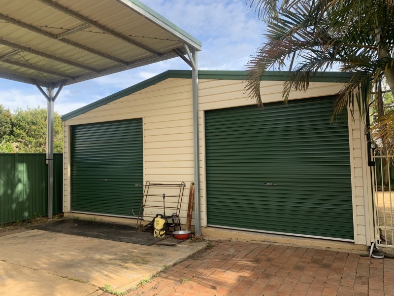 137 Pur pur ave, Lake Illawarra NSW 2528