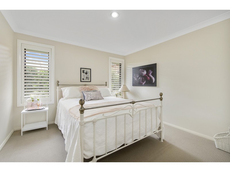 15 St Lucia Place, Bonny Hills NSW 2445