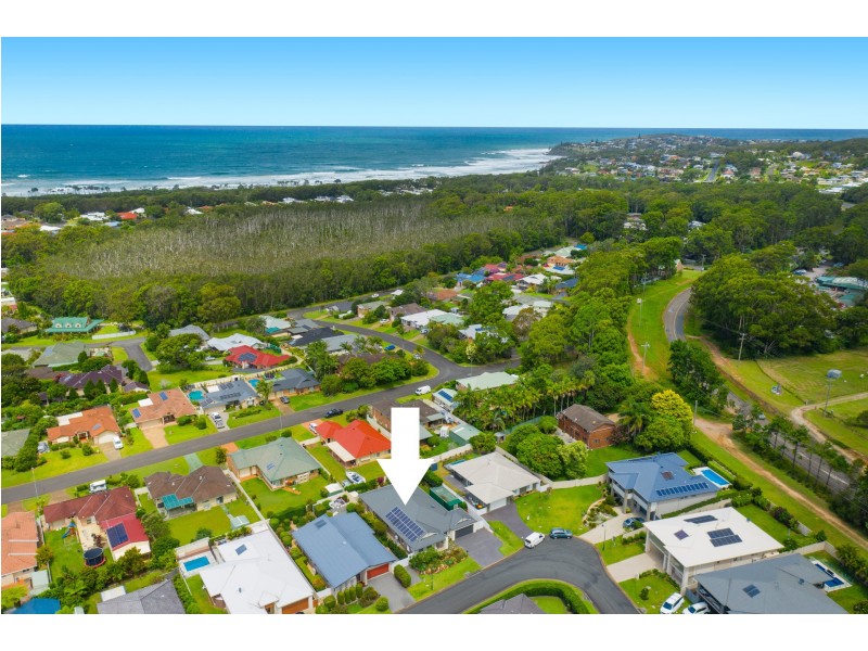 15 St Lucia Place, Bonny Hills NSW 2445