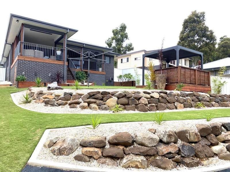 11 Jarrah way, Malua Bay NSW 2536