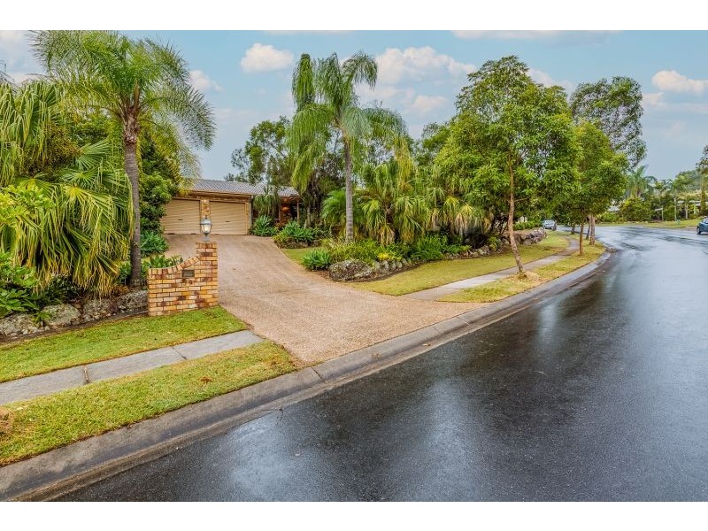 39 Parasol Street, Bellbowrie QLD 4070