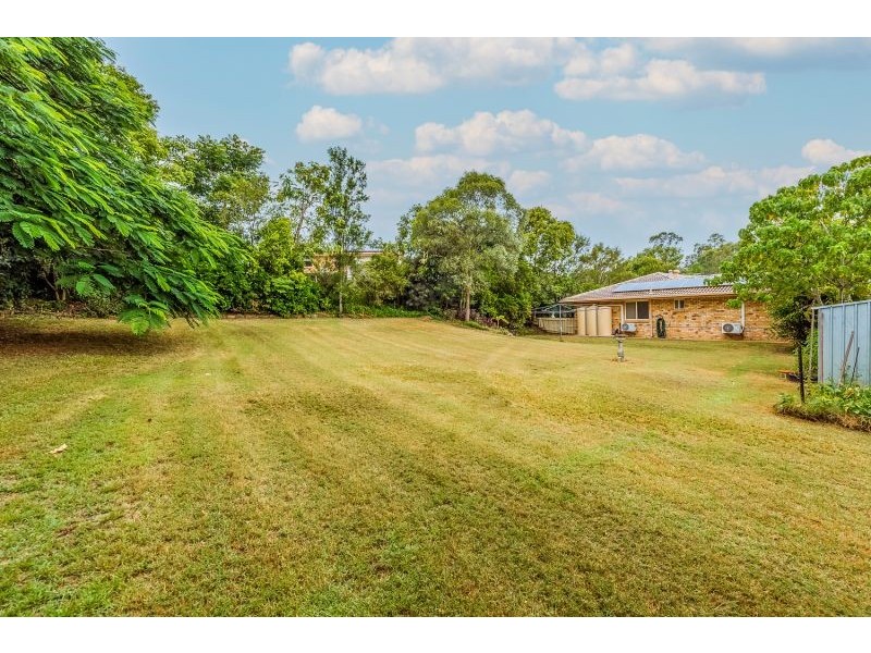 39 Parasol Street, Bellbowrie QLD 4070