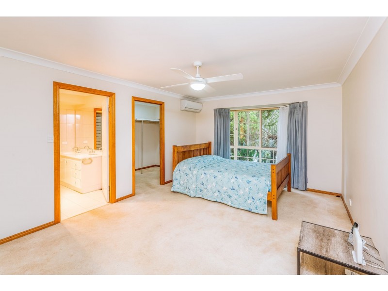 39 Parasol Street, Bellbowrie QLD 4070