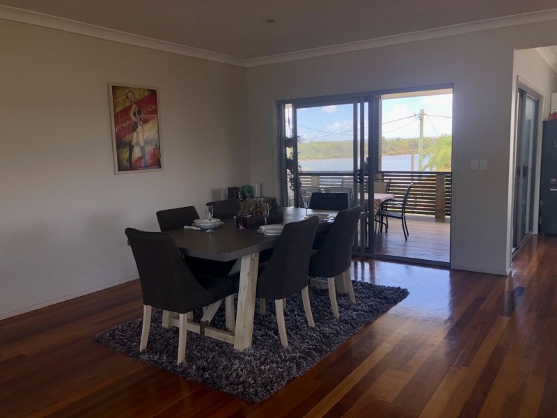 9 Schooner Street, Russell Island QLD 4184