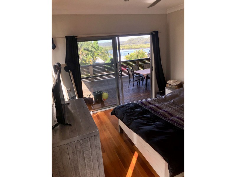 9 Schooner Street, Russell Island QLD 4184